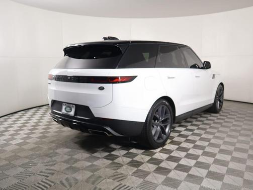 2023 Land Rover Range Rover Sport SE