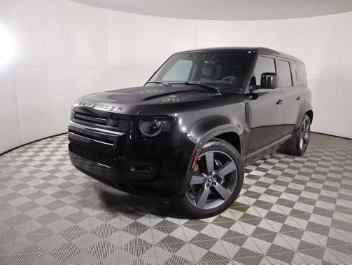 2023 Land Rover Defender 110 V8