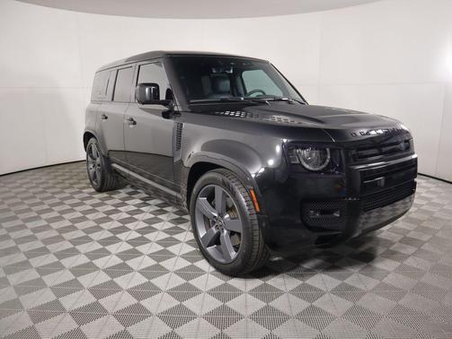 2023 Land Rover Defender 110 V8