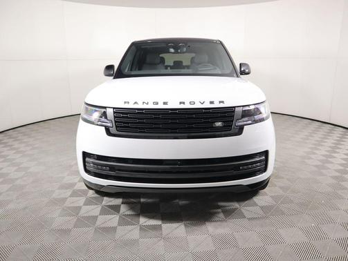 2025 Land Rover Range Rover P530 SE 7 Seat