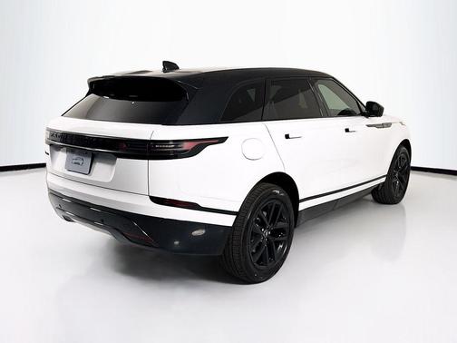 Fuji White 2026 Land Rover Range Rover Velar P250 Dynamic SE