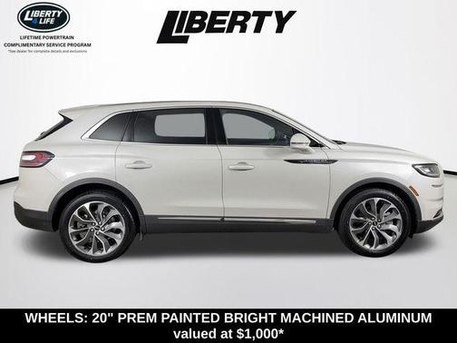 Pearl Metallic 2022 Lincoln Nautilus Reserve