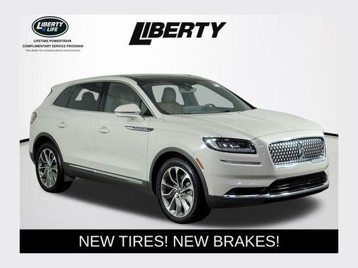 Pearl Metallic 2022 Lincoln Nautilus Reserve