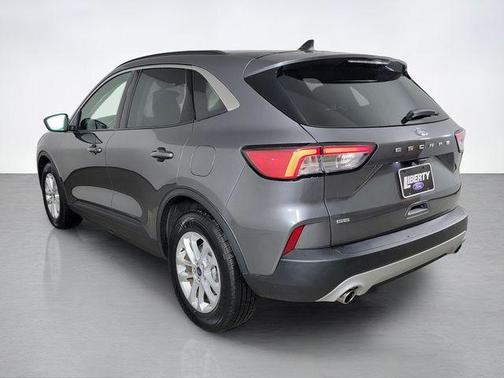 Gray Metallic 2022 Ford Escape SE