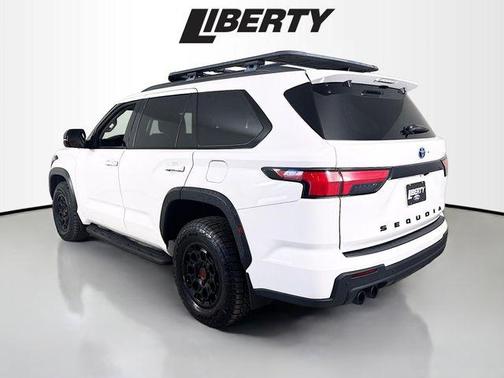 2023 Toyota Sequoia SR5