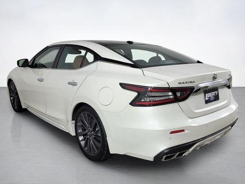 White 2020 Nissan Maxima 3.5 Platinum