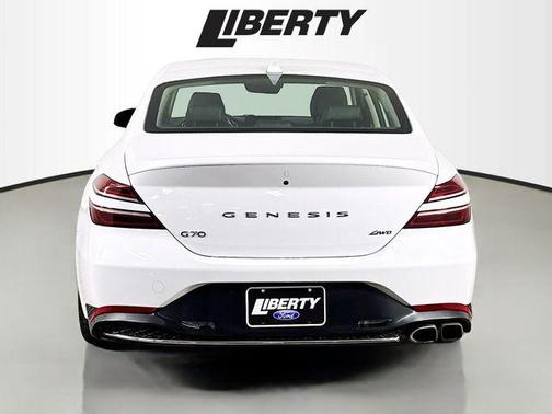 2023 Genesis G70 2.0T