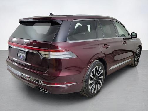 Burgundy Velvet Metallic Tinted Clearcoat 2022 Lincoln Aviator Black Label Grand Touring
