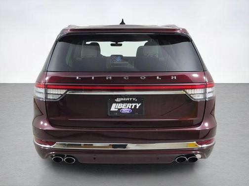 Burgundy Velvet Metallic Tinted Clearcoat 2022 Lincoln Aviator Black Label Grand Touring