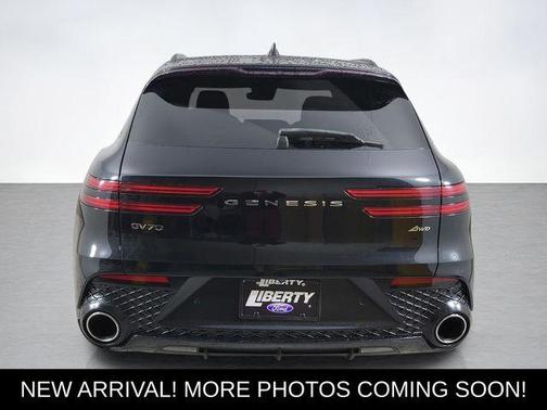 2023 Genesis GV70 2.5T