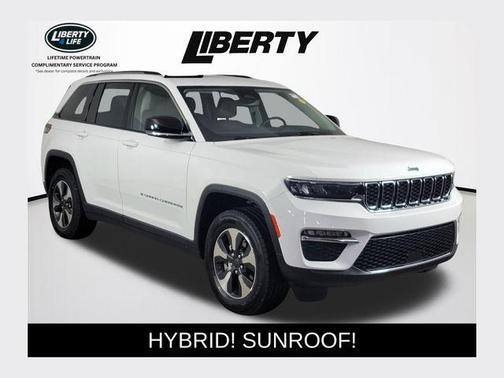 Bright White Clearcoat 2024 Jeep Grand Cherokee 4xe