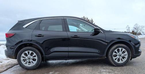 Agate Black Metallic 2023 Ford Escape Active