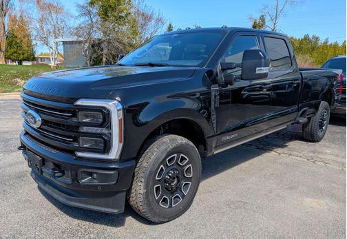 Agate Black Metallic 2026 Ford F-350 Platinum