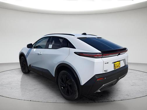 White 2026 Toyota C-HR SE