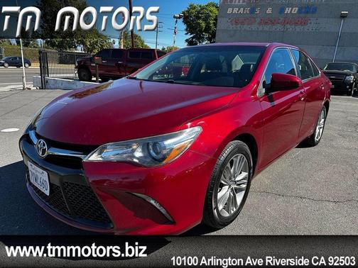 2017 Toyota Camry SE