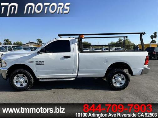 2017 RAM 2500 Tradesman Regular Cab 4x4 8' Box