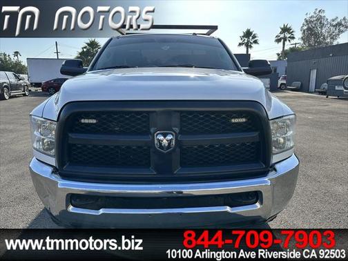 2017 RAM 2500 Tradesman Regular Cab 4x4 8' Box