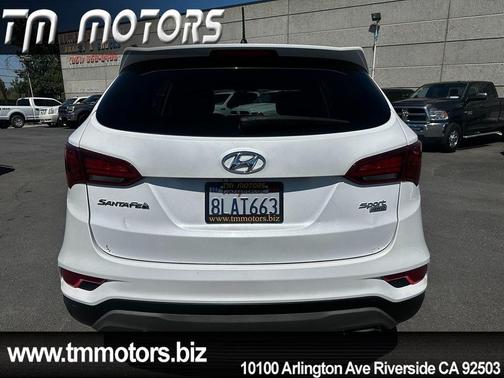 Pearl White 2018 Hyundai Santa Fe Sport 2.4L
