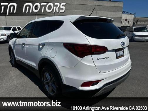 Pearl White 2018 Hyundai Santa Fe Sport 2.4L