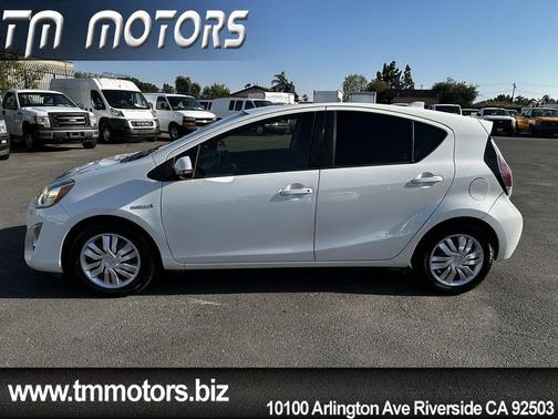 2015 Toyota Prius c Two
