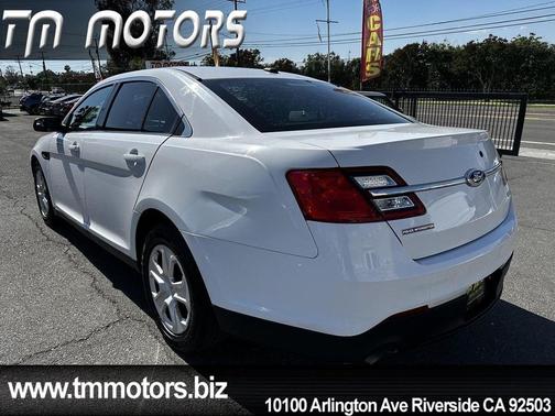 Oxford White 2013 Ford Sedan Police Interceptor Base