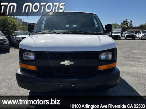 Summit White 2008 Chevrolet Express 3500 Base
