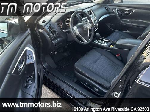2017 Nissan Altima 2.5 SV