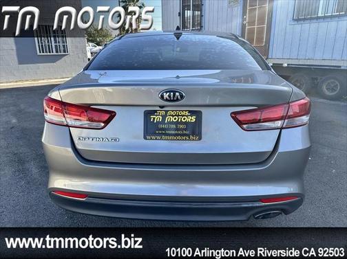 2017 Kia Optima LX