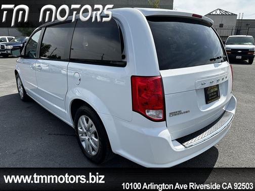 2016 Dodge Grand Caravan AVP/SE