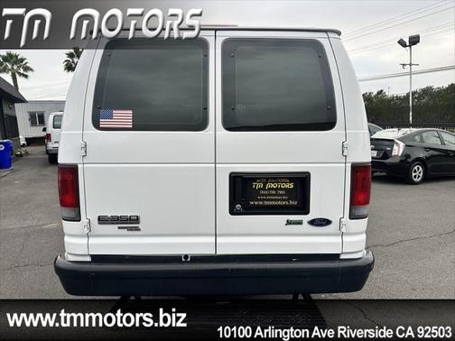 2009 Ford E350 Super Duty XLT