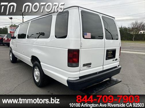 2009 Ford E350 Super Duty XLT