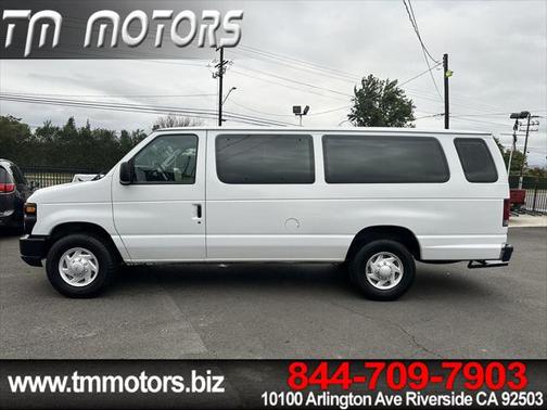 2009 Ford E350 Super Duty XLT