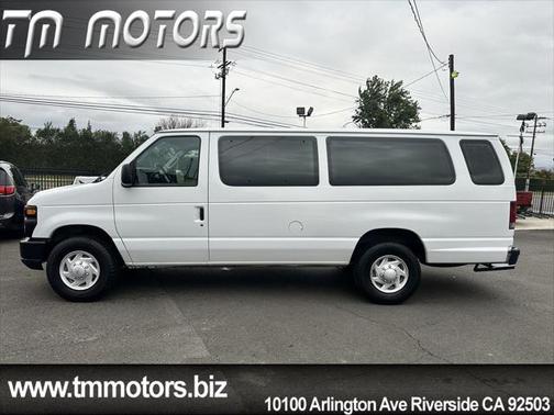 2009 Ford E350 Super Duty XLT