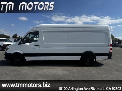 Arctic White 2017 Mercedes-Benz Sprinter 2500 High Roof