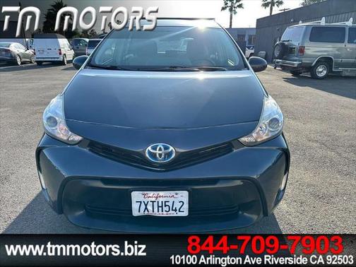 2017 Toyota Prius v Three