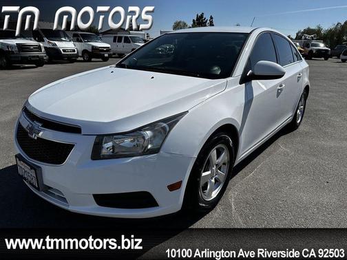 Summit White 2014 Chevrolet Cruze 1LT