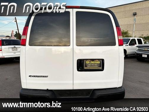 2007 Chevrolet Express 2500 Base