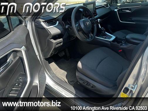 Silver Sky Metallic 2021 Toyota RAV4 Hybrid XLE