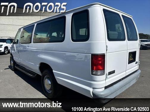 1999 Ford E350 Super Duty XL Wagon