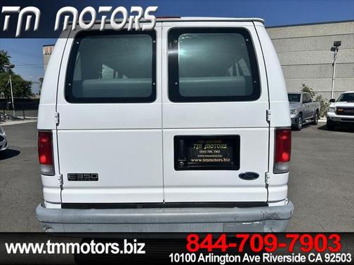 1999 Ford E350 Super Duty XL Wagon