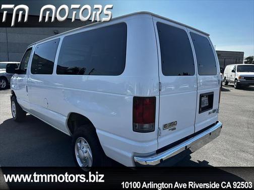 2011 Ford E350 Super Duty XLT