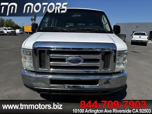 2011 Ford E350 Super Duty XLT