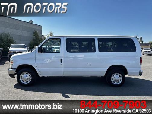 2011 Ford E350 Super Duty XLT