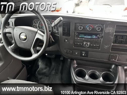 Summit White 2015 Chevrolet Express 2500 Work Van