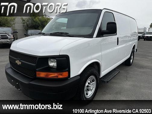Summit White 2015 Chevrolet Express 2500 Work Van
