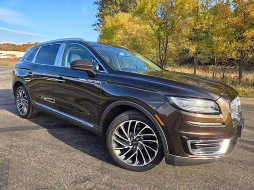 2019 Lincoln Nautilus Reserve