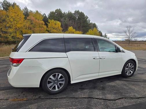 2016 Honda Odyssey Touring Elite