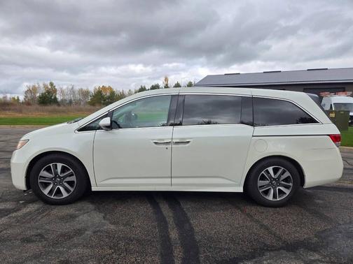 2016 Honda Odyssey Touring Elite
