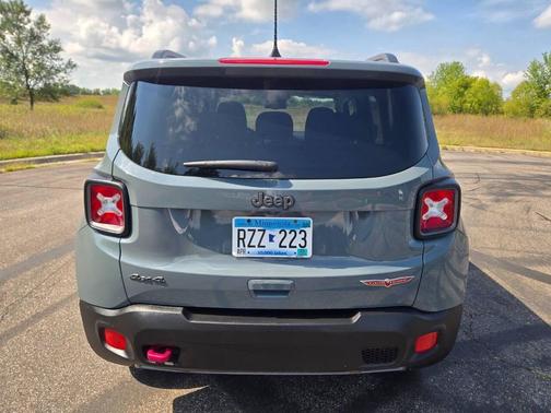 2018 Jeep Renegade Trailhawk