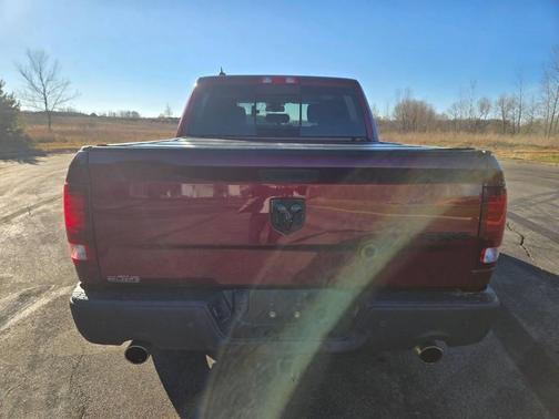 2019 RAM 1500 Classic Warlock 4x4 4dr Crew Cab 5.5 ft. SB Pickup